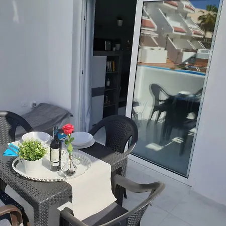 Casa Flores With Heated Pool, Only 490 Meters To The Beach, Balcony, Wifi Апартаменты Арона