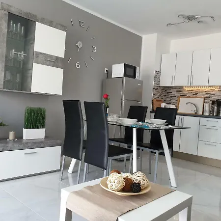Casa Flores With Heated Pool, Only 490 Meters To The Beach, Balcony, Wifi * Арона
