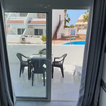 Casa Flores With Heated Pool, Only 490 Meters To The Beach, Balcony, Wifi Апартаменты